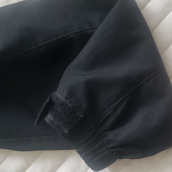 Like New Cutter & Buck Weather Tec Jacket - Picture 3 of 5